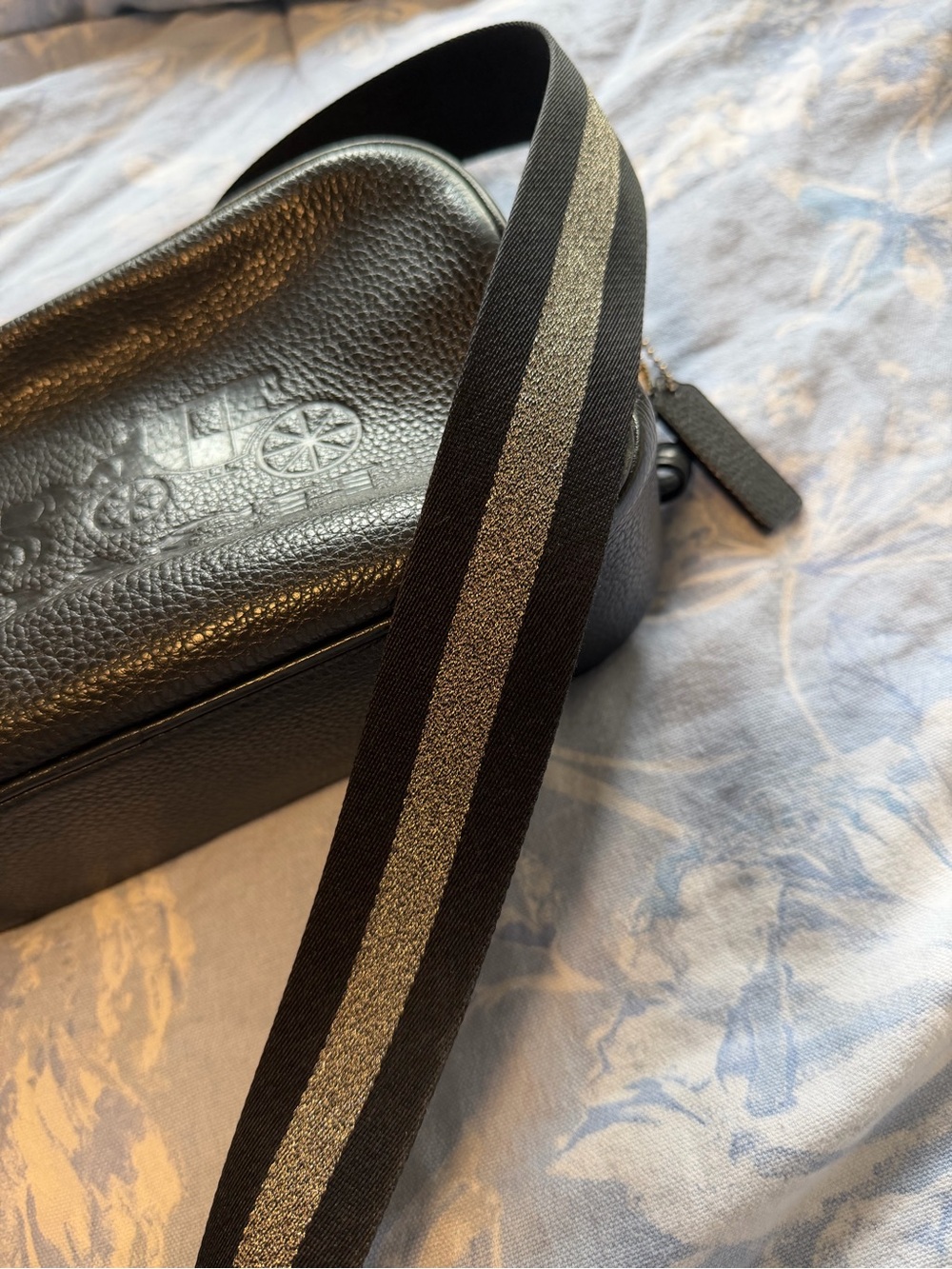 Coach Black Pebbled Leather Bag with Metallic-Trim Strap - Picture 5 of 8